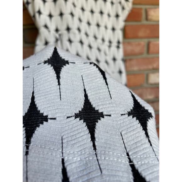 Renee C, Size Medium, Addae Knit Dress, Black & White, Fit and Flare, Retro - Picture 2 of 7